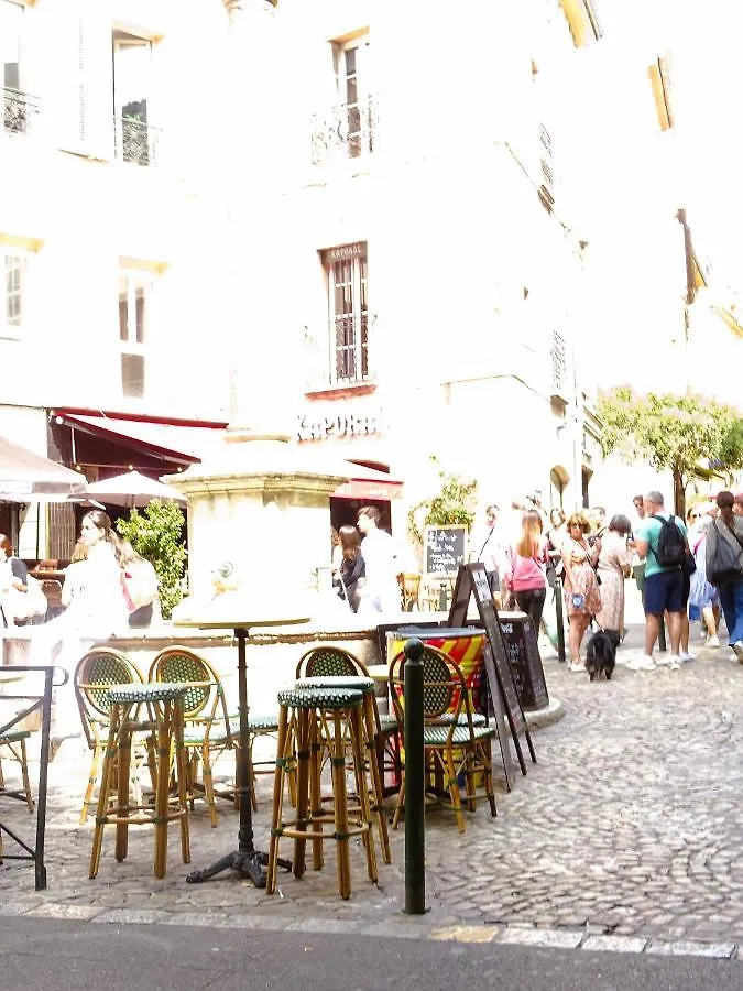 Augustins Fountain Studio Cosy Aix Centre Historique A 3 Minutes De Cours Mirabeau -Wifi-Smart Tv-Rue Calme Aix-en-Provence 0*,  Franciaország